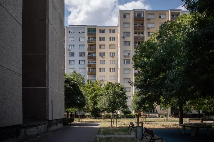 Olyan drágák lettek a budapesti panellakások, hogy több kerületben új építésű lakást lehet venni az árukból