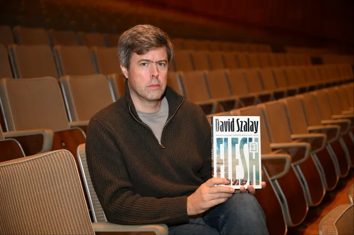 David Szalay: A Booker-díjas Flesh különleges olvasmány lesz a magyaroknak