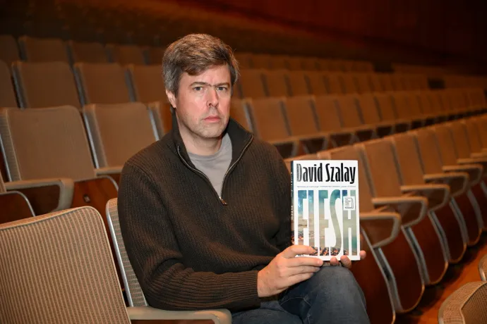 David Szalay: A Booker-díjas Flesh különleges olvasmány lesz a magyaroknak