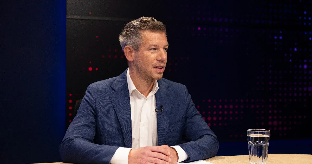 Lefagytak a Karmelitában, mert sok helyen nem a bejelentett Tisza-jelöltekre számítottak