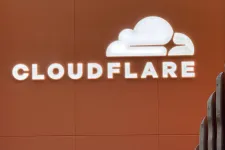 Hiba csúszott a gépezetbe a Cloudflare-nél, rögtön le is állt a fél internet