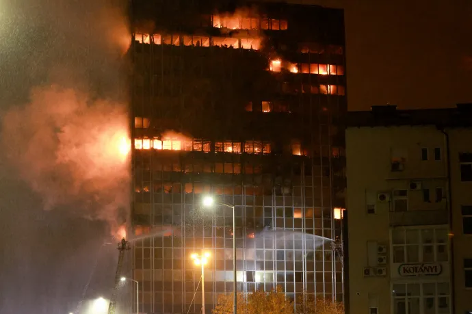 17 órán keresztül lángolt Zágráb híres toronyháza