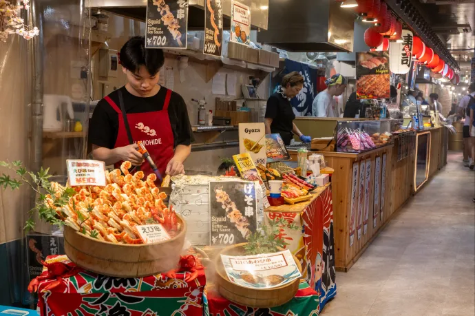 Kína betiltja a japán halak importját, félmillió kínai mondta le japán útját