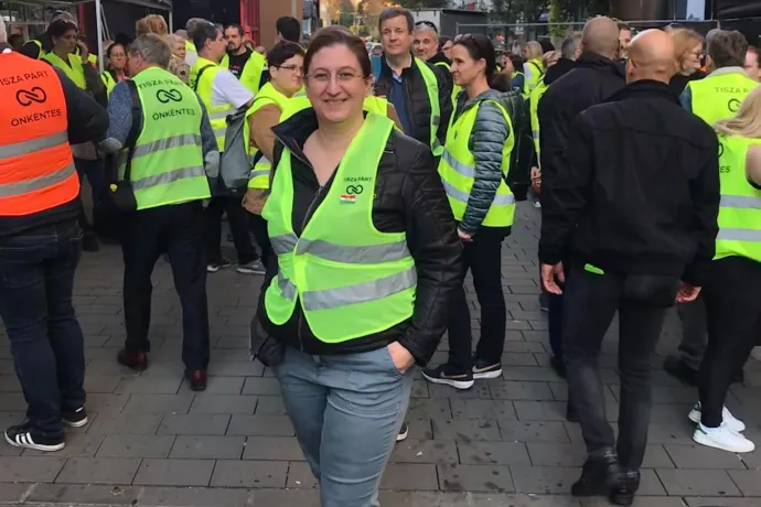 A Tisza Párt egyik csepeli jelöltjelöltje Gattyán György Megoldás Mozgalmának aktivistája volt