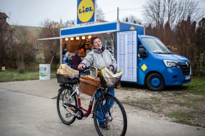 Lidl mozgóbolt a Heves vármegyei Balaton településen – Fotó: Bődey János / Telex