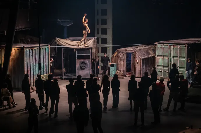 Testközelből nézhetjük – Fotó: Hirling Bálint / Walk My World