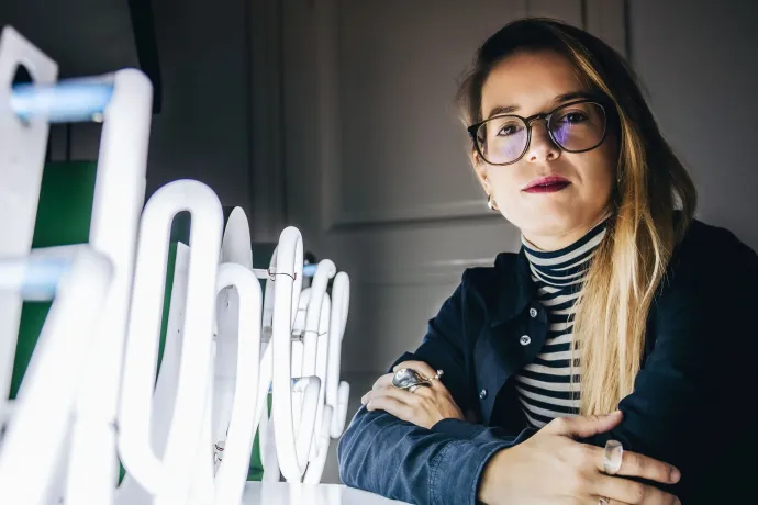 Neonmentő grafikus és a kávéházi kultúrát újragondoló irodalomtörténész is kapott Pro Cultura Urbis díjat