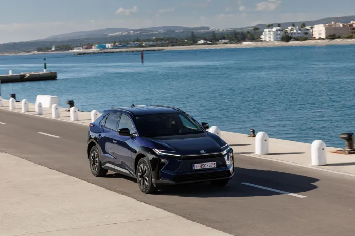Forrás: Toyota