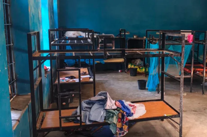 300 diákot raboltak el egy nigériai katolikus iskolából fegyveres banditák