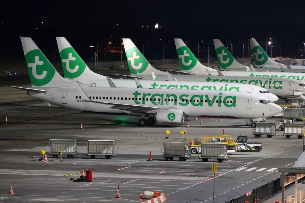 Drónészlelések miatt állt a forgalom Eindhoven repülőterén