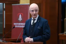 Varga Zs. András: A magyar igazságszolgáltatás egyre jobban sodródik a politikába