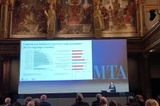 A hazai kutatók nagyjából fele gondolkozott már a pályaelhagyáson, vannak olyan fiatal tudósok, akik alig keresnek többet 200 ezer forintnál