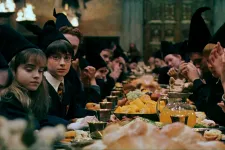 Könyvjelző: így készül Harry Potter kedvenc tortája