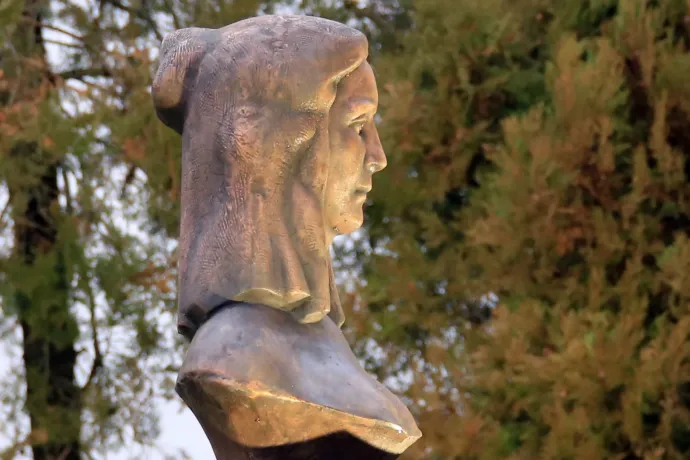 Bethlen Kata túlélő volt, aki nem hagyja magát szoborba zárt beletörődéssé formálni