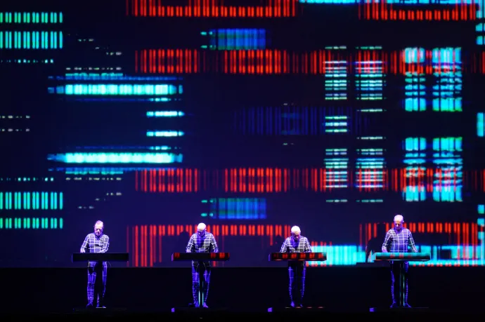 Jönnek a robotok: Veszprémben lép fel jövőre a Kraftwerk