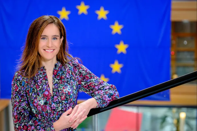 Dávid Dóra az EU gyerekvédelmi jogszabálytervéről: Az álcája mögé bújva ne erősítsük a rendőrállam elemeit