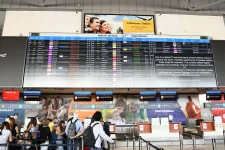 Közel 100 milliós fogyasztóvédelmi bírság járt a légitársaságoknak, és 15 milliós kártérítés az utasoknak