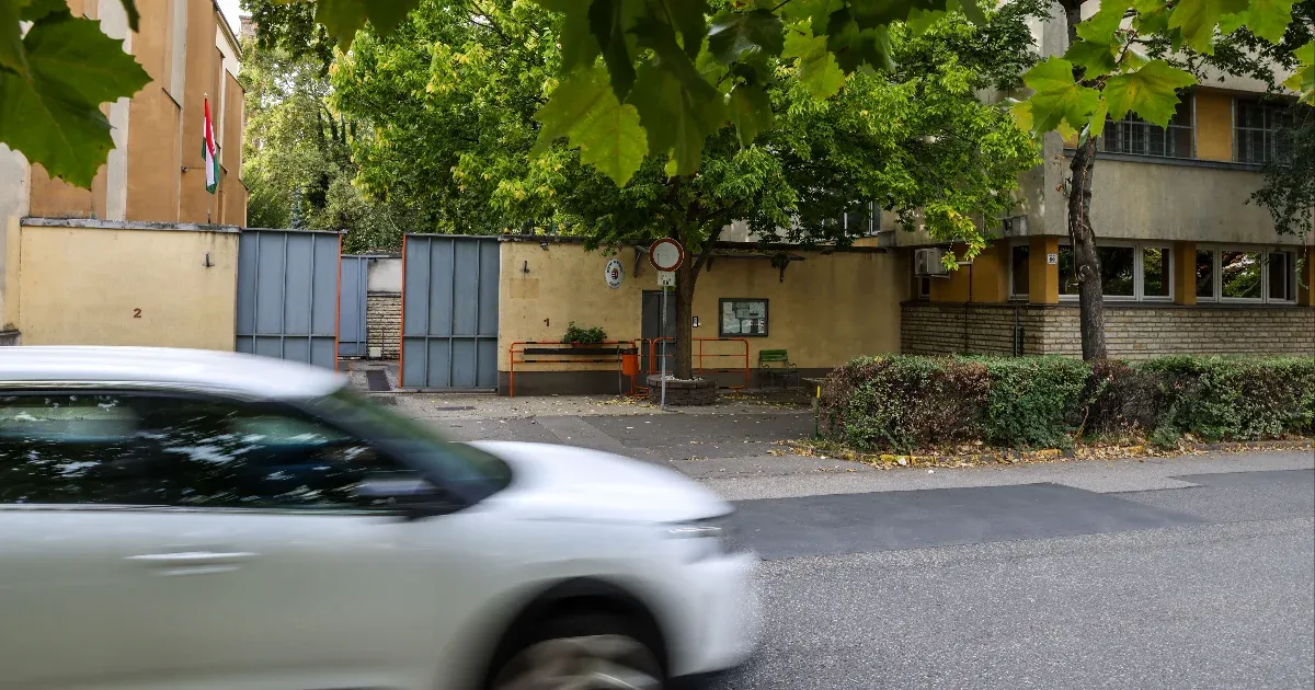 Meghosszabbítaná az ügyészség a Szőlő utcai javítóintézet volt vezetőjének letartóztatását