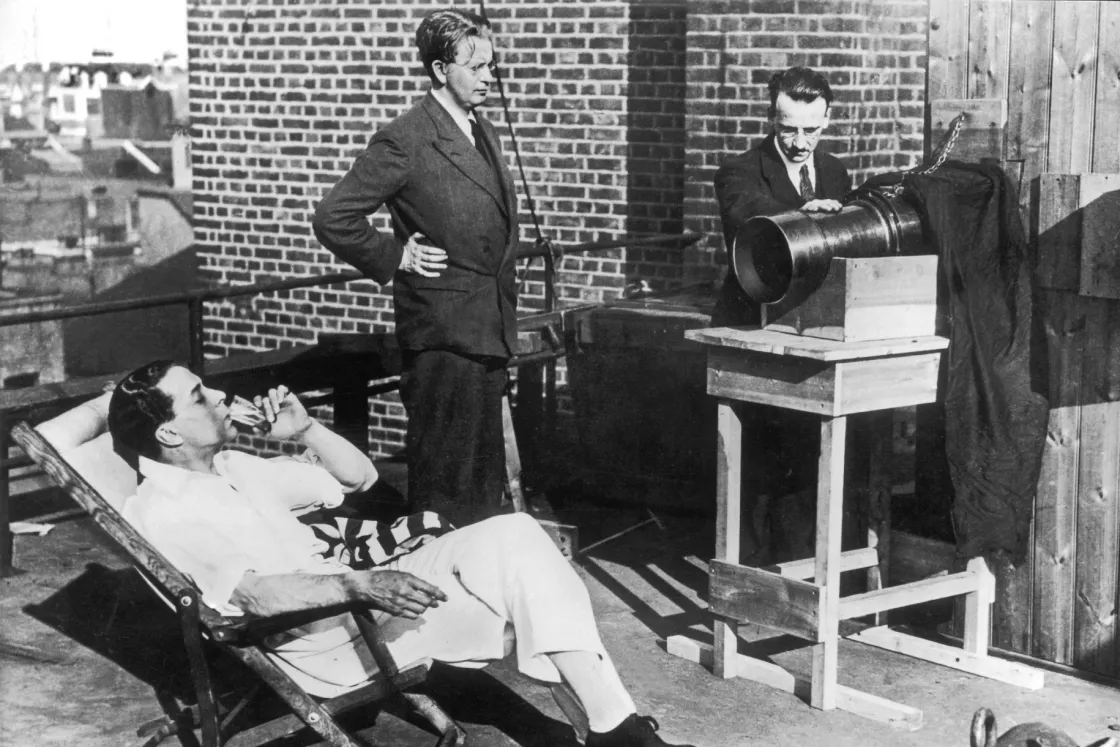 Száz éve jelent meg először emberi arc a tévében, de fájdalmas élmény volt