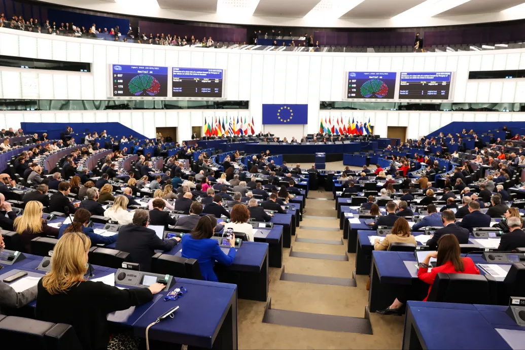 EP condemns Hungarian government's "deliberate and systematic efforts" to breach fundamental EU values