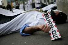 Rossz az orvosok lelki állapota, százból kettőnél súlyos az öngyilkosság veszélye