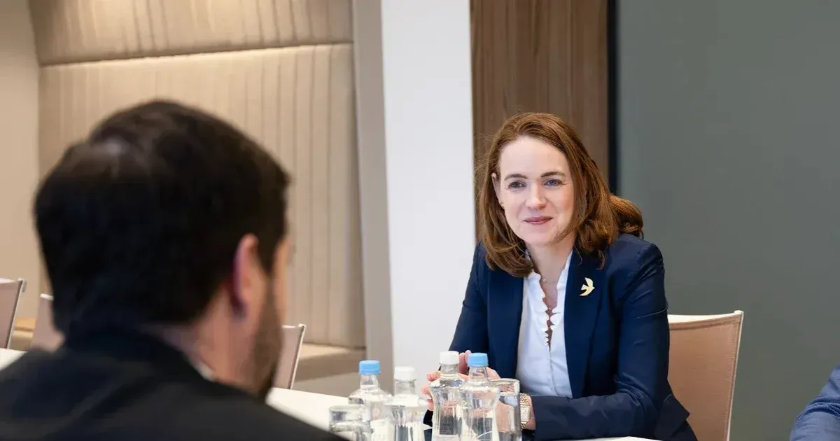 New US Chargé d'Affaires introduces herself in Hungarian