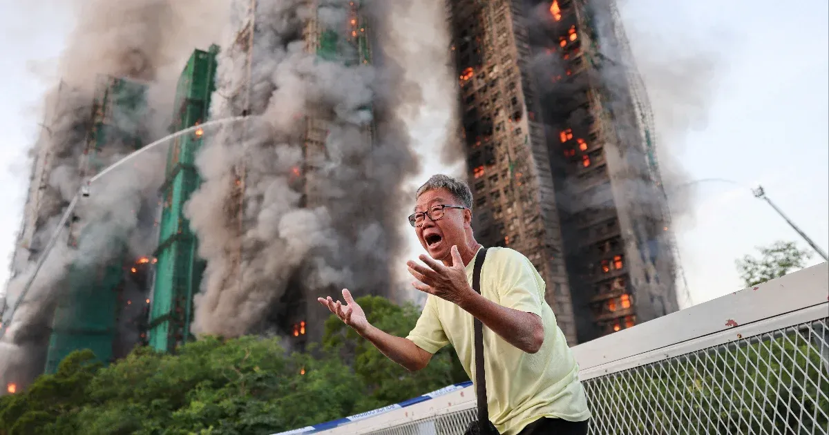 Kigyulladt három toronyház Hongkongban, többen meghaltak