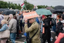 Medián: 50-40 a Tiszának, két százalékpontot javított a Fidesz a választani tudó biztos szavazók körében