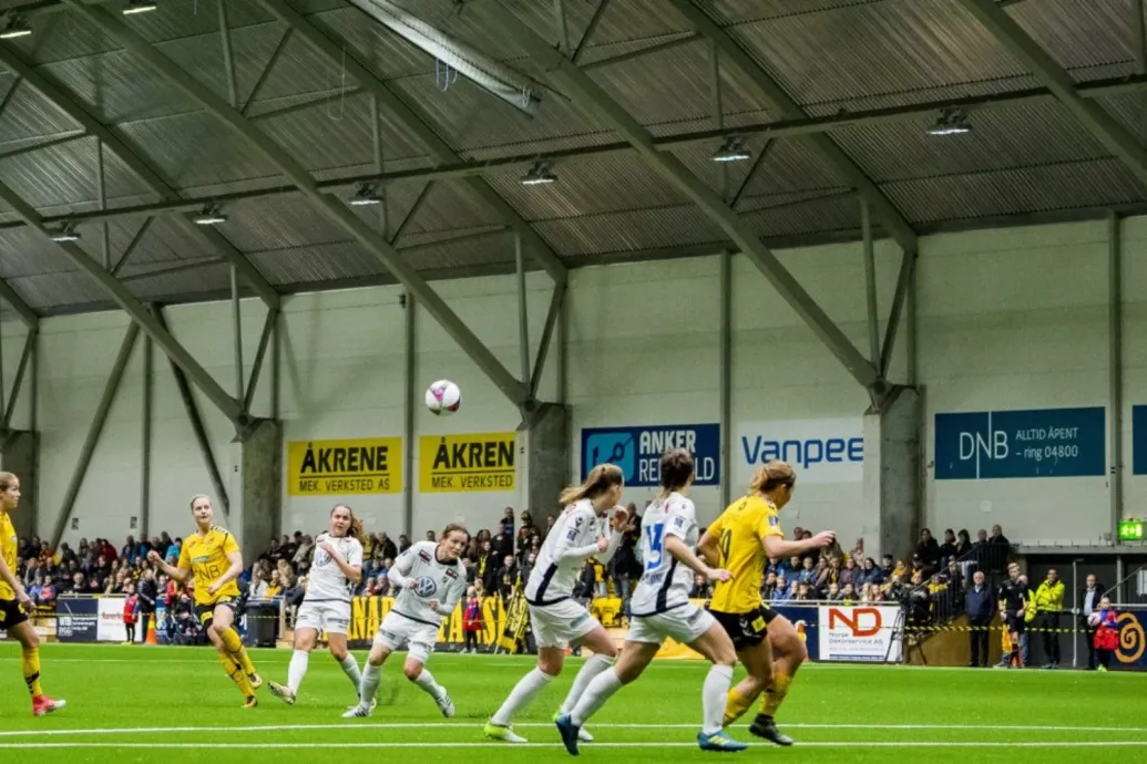 Nyolc focista is megbukott a doppingteszten, aztán kiderült, hogy mindenről a műfüves pálya tehet