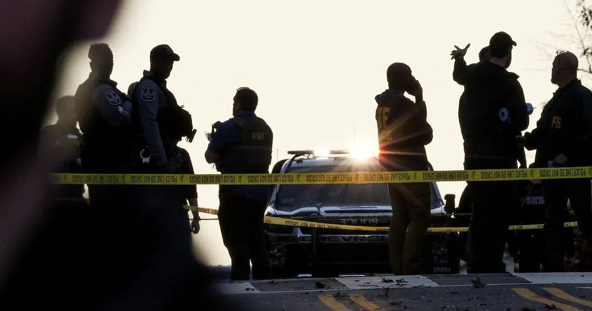 Agyonlőttek két nemzeti gárdistát a Fehér Ház közelében