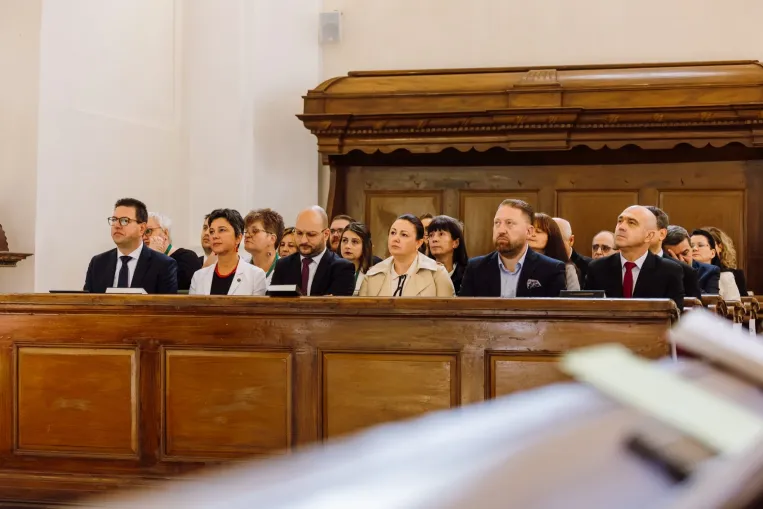 A kályha, az abortusz és a szubszidiaritás