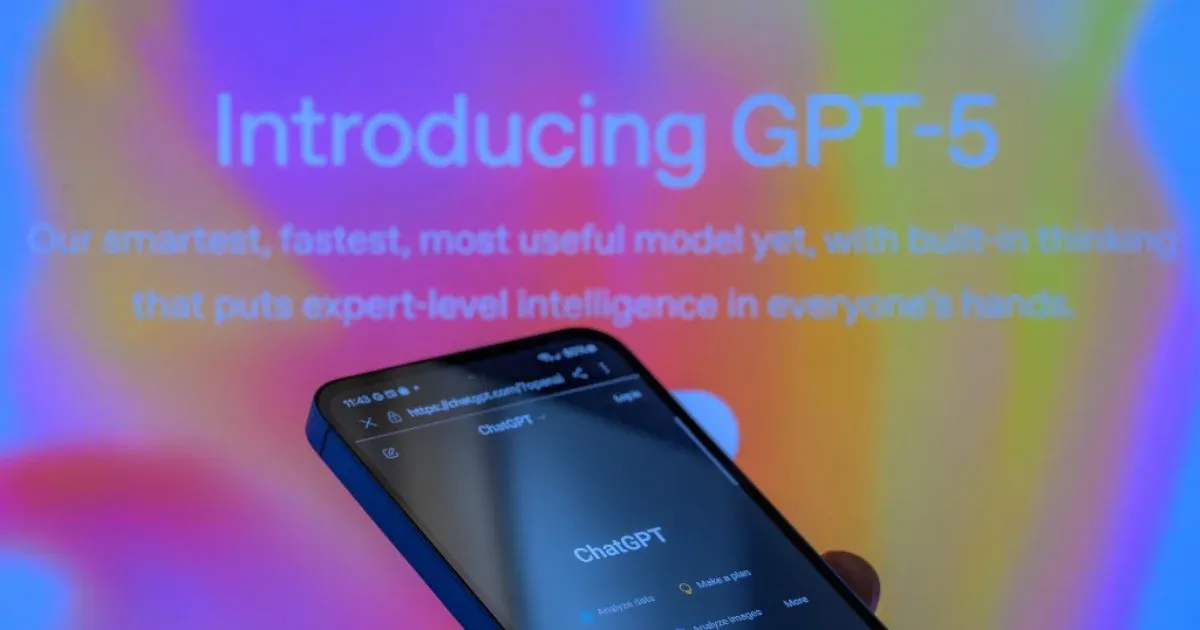 Az OpenAI szerint a ChatGPT száznál is többször figyelmeztette segítségkérésre a 16 éves fiút, aki aztán öngyilkos lett