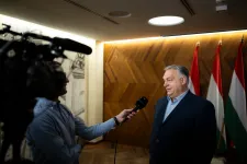 Orbán úton van Moszkvába, hajnalban indult a gépe