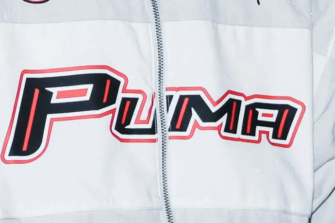 Kínai és japán sportruházati óriások érdeklődnek a lejtmenetben lévő Puma iránt