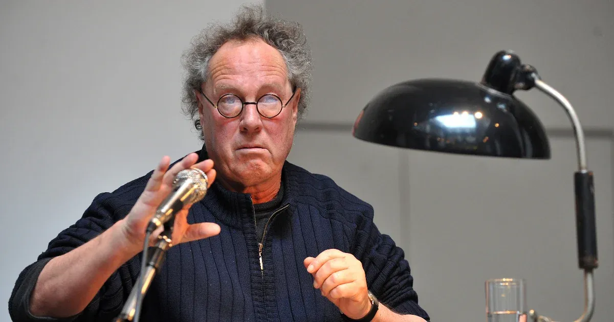 Telex: Meghalt Kenedi János