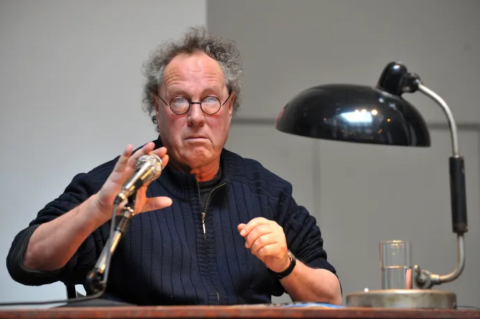 Meghalt Kenedi János