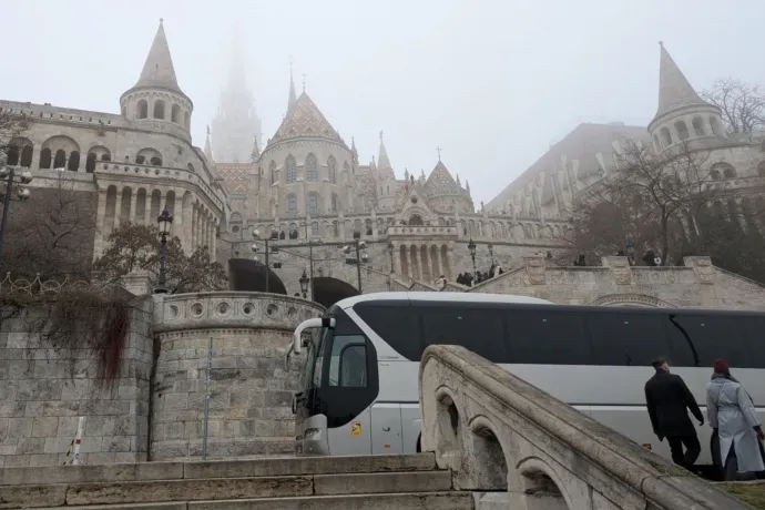 Hogyan felejthet el egy önkormányzat beszedni 393 millió forintnyi bérleti díjat?