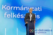 Tarr Zoltánnak is sikerült a fordítás: ő lesz a Tisza országgyűlési képviselőjelöltje Soroksáron