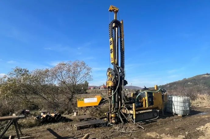 Magyarázkodik a közúti beruházásokért felelős társaság, hogy miért módosították az A13-as autópálya tervezett nyomvonalát