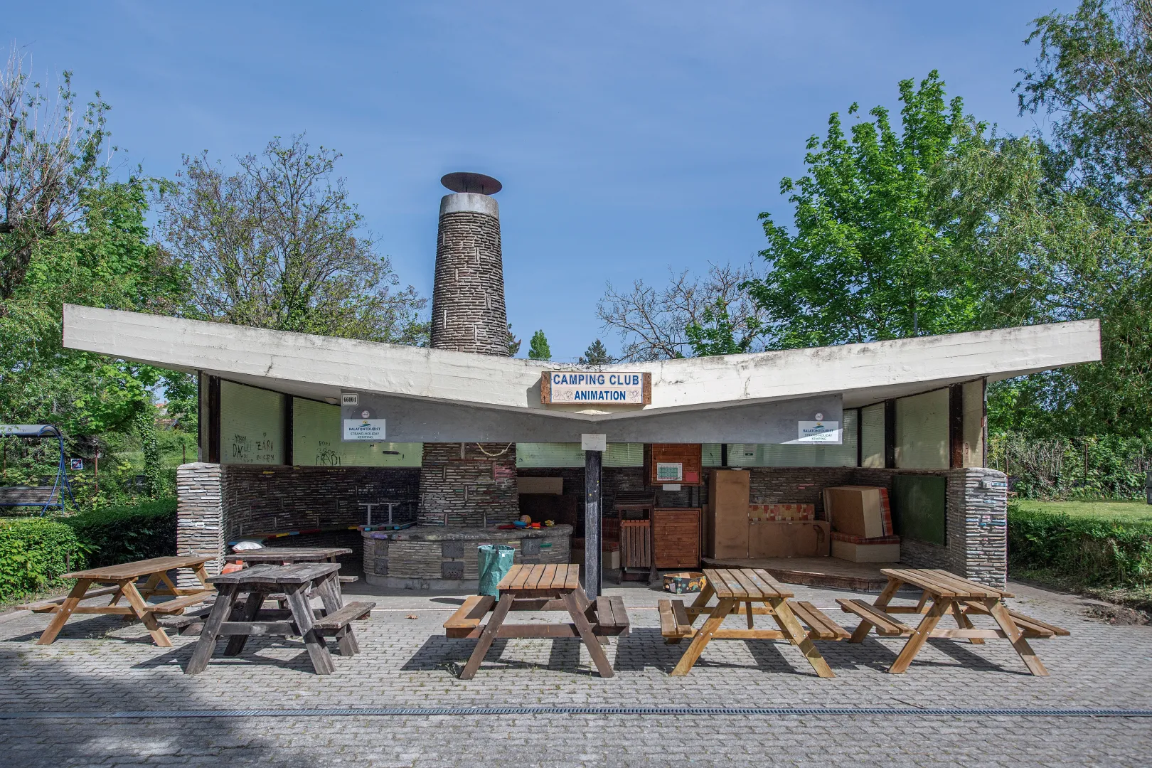 Kempingfőzőhely, Balatonakali – Fotó: Bődey János