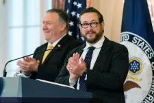 Felfüggeszti az Egyesült Államok a menedékjogok kiadását