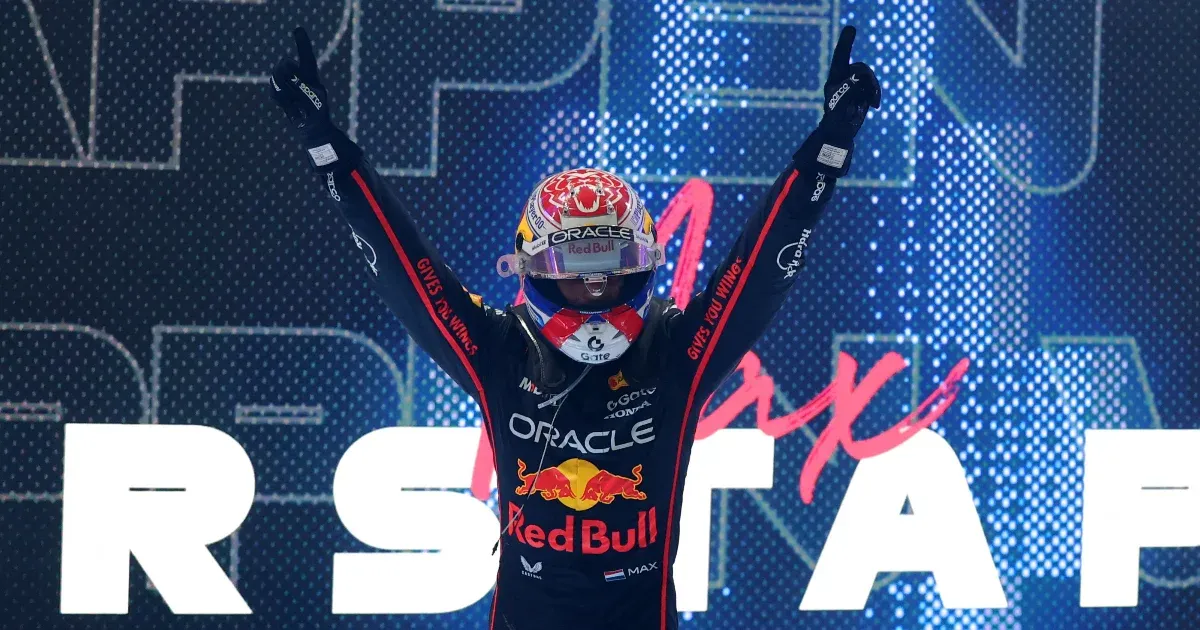 Verstappen nyert Katarban, az utolsó futamon dől el a vb-cím