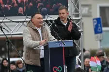 Magyar Péter: Az lenne a minimum, hogy Orbán Viktor bocsánatot kér Gajdos Lászlótól