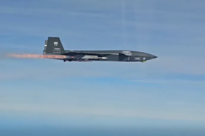 A világon elsőként lőtt ki levegő-levegő rakétát a törökök pilóta nélküli vadászgépe