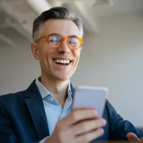 Mit hozhat a magyar Revolut a vállalkozóknak a megemelt bankadó után?