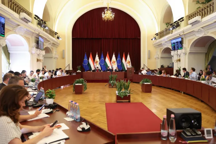 A Tisza felszólította Karácsonyt, hogy vonja vissza az előterjesztését, amit a rendkívüli közgyűlésre nyújtott be