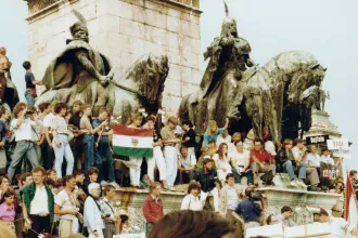 Könyvjelző: Az utolsó nagy magyar, világnézettől független összefogás
