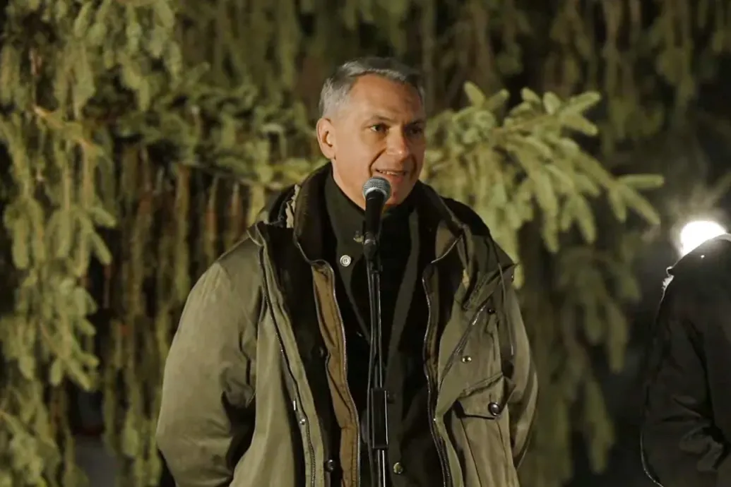 Lázár János szerint a Nyíregyházi Állatpark igazgatója Gyurcsány és Horn szekerét tolta korábban