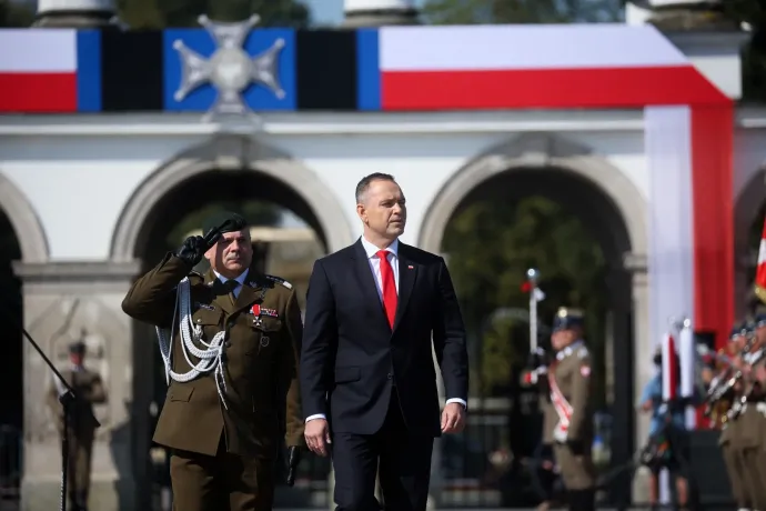 Orbán V4-es álmait hátráltatja, hogy a lengyel elnök kikosarazta, de ez nem csak neki szól