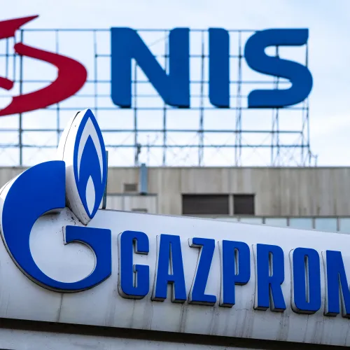 A bérek kifizetésével is gond van az olajcégnél, amit a Mol megvenne